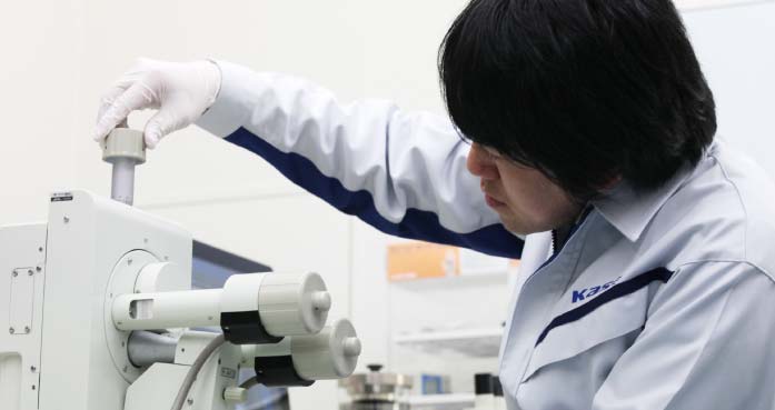 働いている三ツ井さん